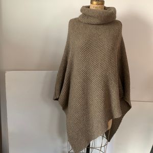 Cocogio vintage look chunky knit wool blend poncho O/S Italy made